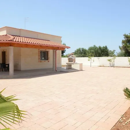 Laura Affittacamere Torricella (Taranto)